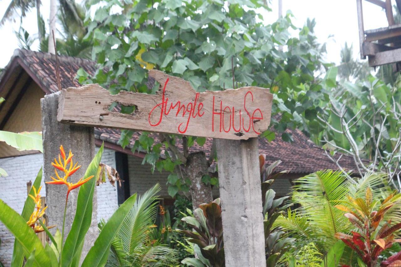 Jungle House - Surf & Stay بولوكان المظهر الخارجي الصورة